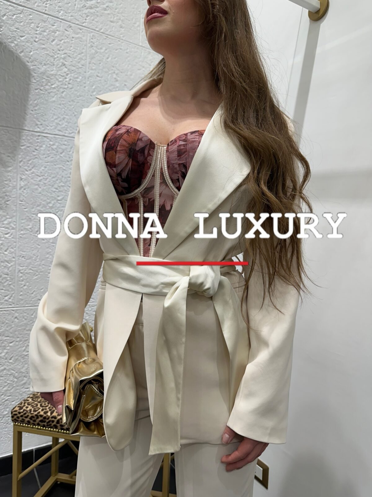 Tailleur primavera beige